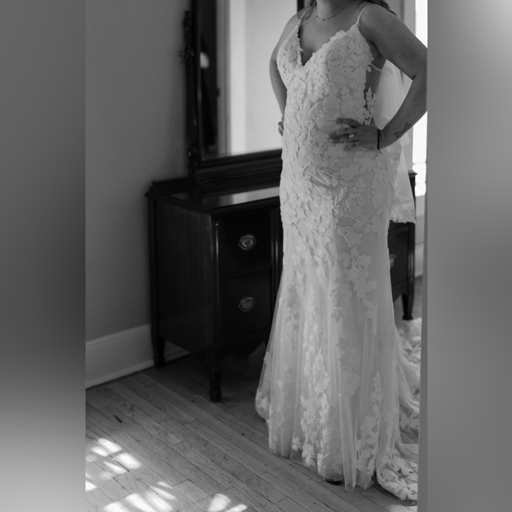 MORILEE Madeline Gardner wedding dress